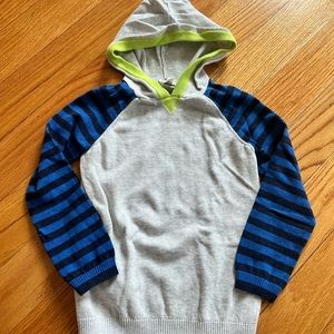 BOYS size 5 Egg brand sweater